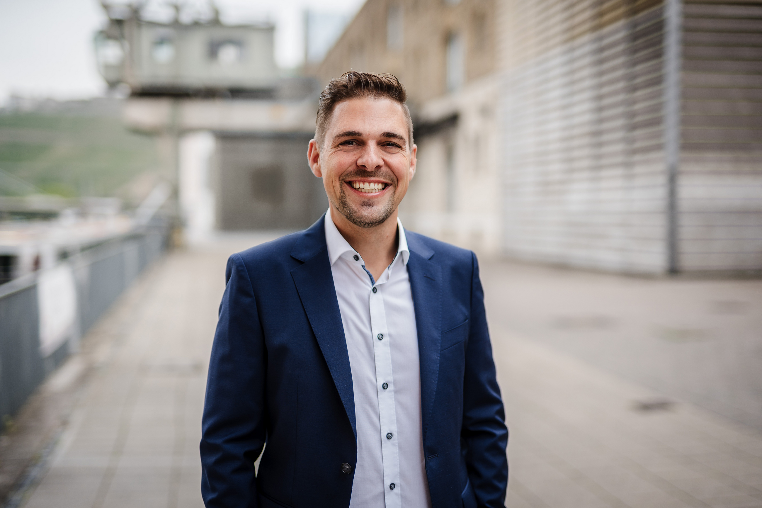 1_-_Spiegel-080925-003